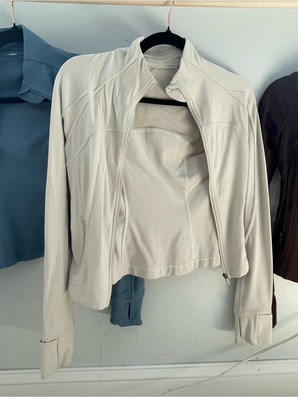 🦴Lululemon Bone cropped define jacket (4)